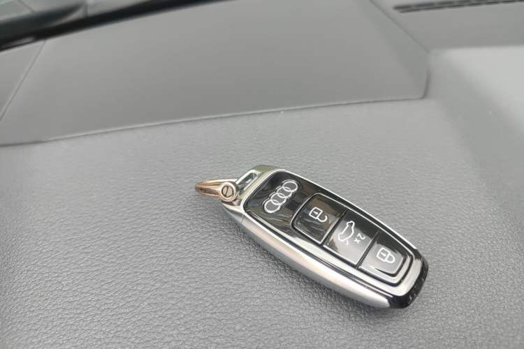 Used Audi A6L New Energy 2020 55 TFSI e quattro Vehicle Key