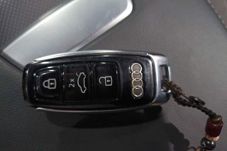 Used Audi A6L New Energy 2020 55 TFSI e quattro Vehicle Key