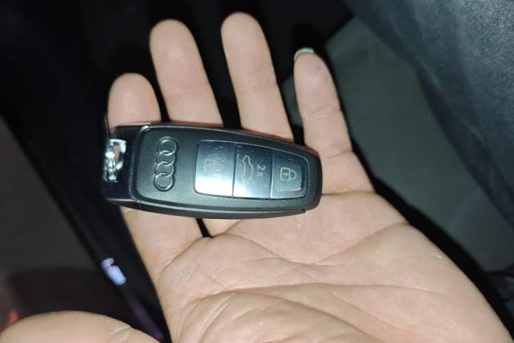 Used Audi A6L New Energy 2020 55 TFSI e quattro Vehicle Key