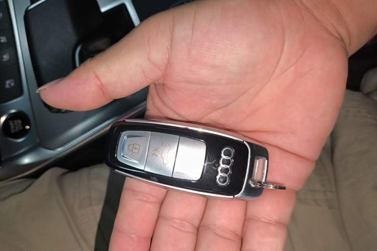 Used Audi A6L New Energy 2020 55 TFSI e quattro Vehicle Key