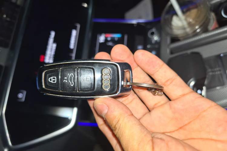 Used Audi A6L New Energy 2020 55 TFSI e quattro Vehicle Key