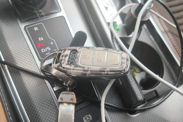 Used Audi A6L New Energy 2020 55 TFSI e quattro Vehicle Key
