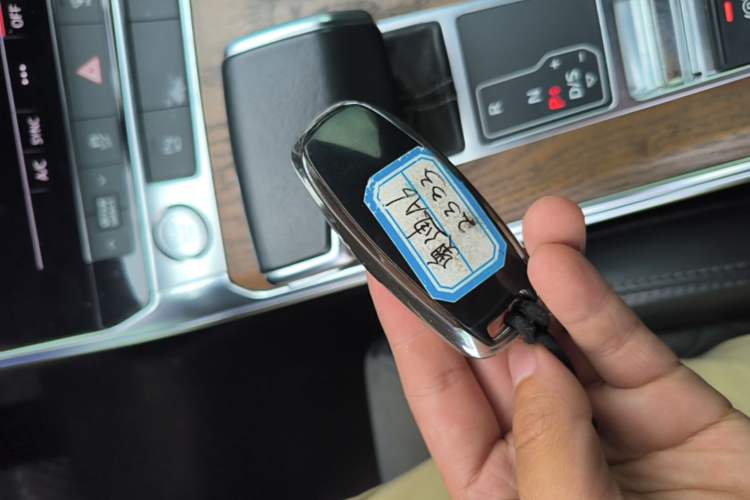 Used Audi A6L New Energy 2020 55 TFSI e quattro Vehicle Key