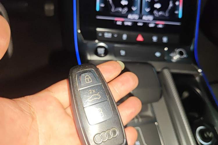 Used Audi A6L New Energy 2020 55 TFSI e quattro Vehicle Key