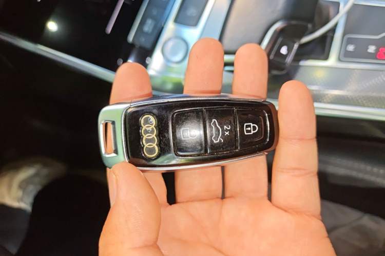Used Audi A6L New Energy 2020 55 TFSI e quattro Vehicle Key