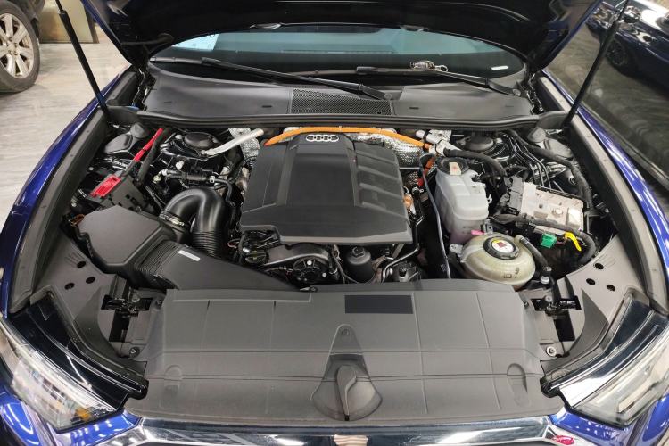 Used Audi A6L New Energy 2020 55 TFSI e quattro Engine Bay