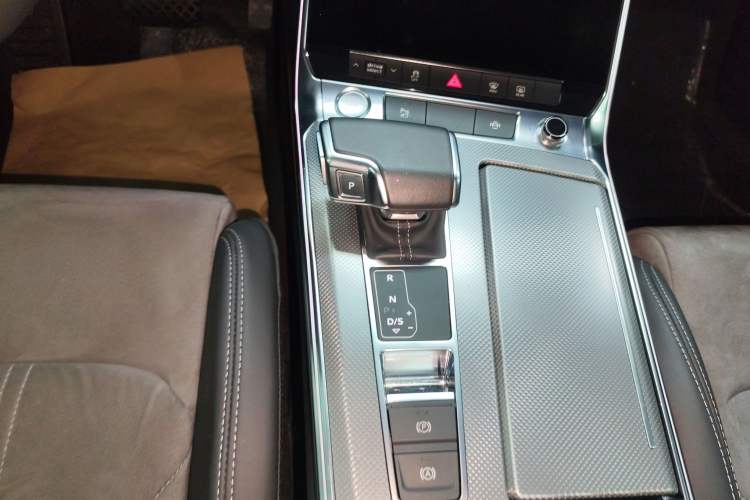 Used Audi A6L New Energy 2020 55 TFSI e quattro Gear Lever