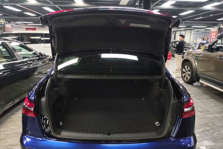 Used Audi A6L New Energy 2020 55 TFSI e quattro Trunk