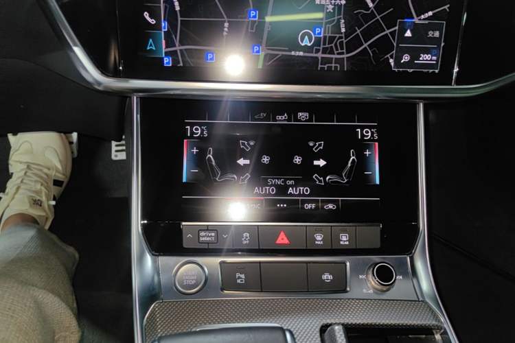 Used Audi A6L New Energy 2020 55 TFSI e quattro Audio And AC Panel