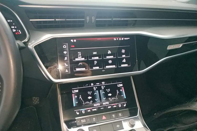 Used Audi A6L New Energy 2020 55 TFSI e quattro Audio And AC Panel