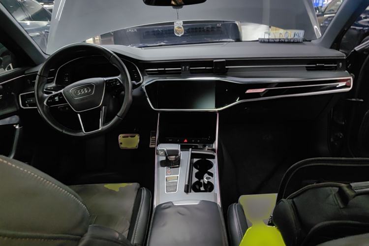 Used Audi A6L New Energy 2020 55 TFSI e quattro Center Console