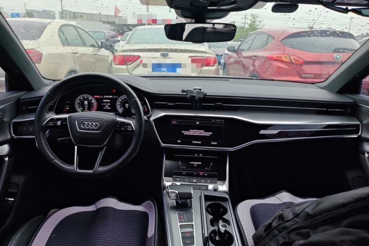 Used Audi A6L New Energy 2020 55 TFSI e quattro Center Console