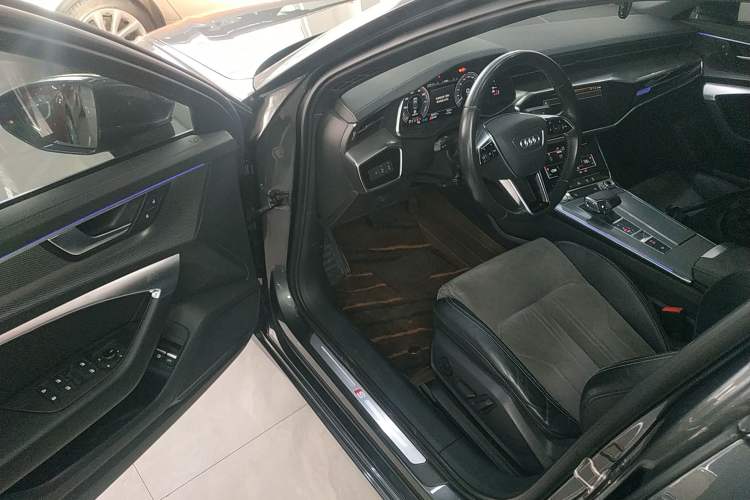 Used Audi A6L New Energy 2020 55 TFSI e quattro Driver Seat
