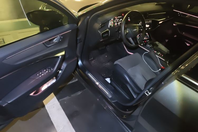 Used Audi A6L New Energy 2020 55 TFSI e quattro Driver Seat