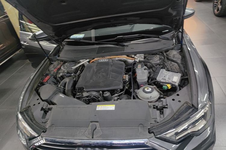 Used Audi A6L New Energy 2020 55 TFSI e quattro Engine Bay