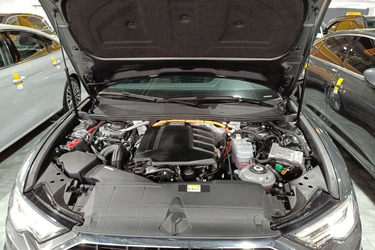 Used Audi A6L New Energy 2020 55 TFSI e quattro Engine Bay