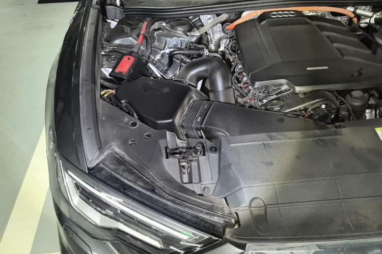 Used Audi A6L New Energy 2020 55 TFSI e quattro Engine Bay Right