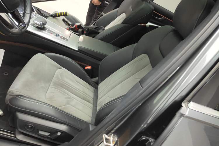 Used Audi A6L New Energy 2020 55 TFSI e quattro Left Front Seat