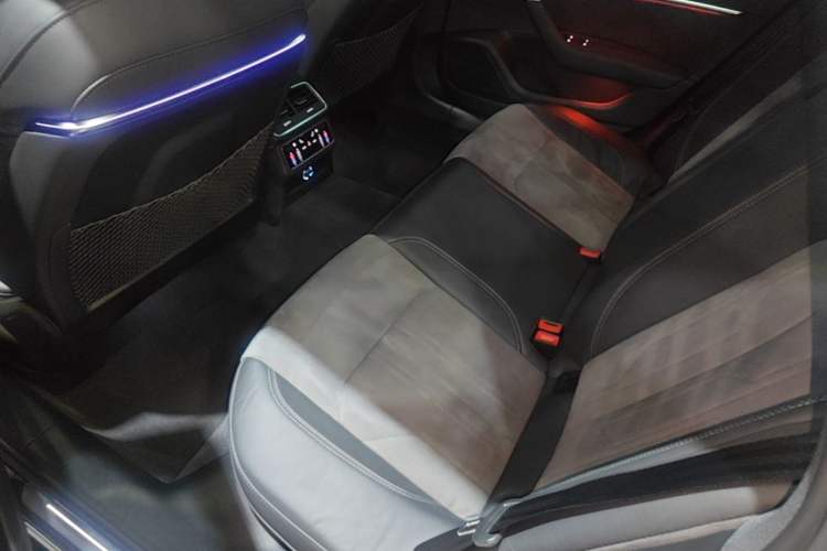 Used Audi A6L New Energy 2020 55 TFSI e quattro Left Rear Seat
