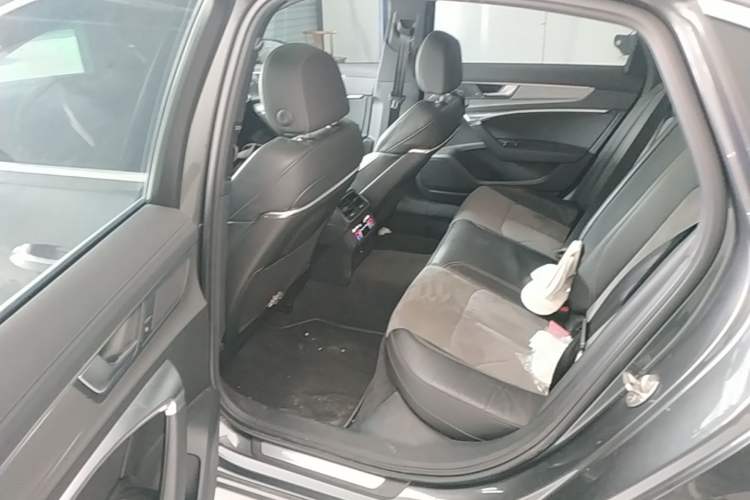 Used Audi A6L New Energy 2020 55 TFSI e quattro Left Rear Seat