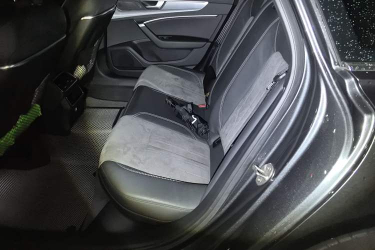 Used Audi A6L New Energy 2020 55 TFSI e quattro Left Rear Seat