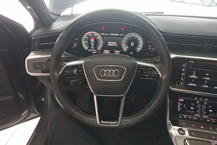 Used Audi A6L New Energy 2020 55 TFSI e quattro Steering Wheel