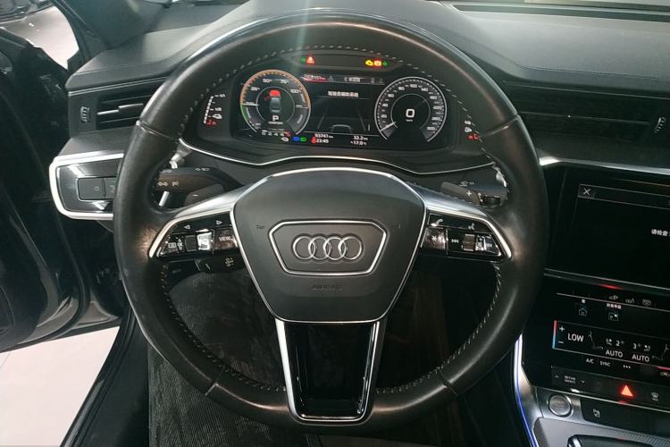 Used Audi A6L New Energy 2020 55 TFSI e quattro Steering Wheel