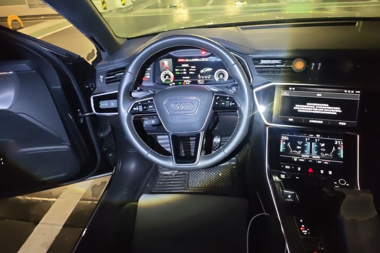 Used Audi A6L New Energy 2020 55 TFSI e quattro Steering Wheel