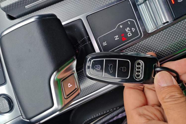 Used Audi A6L New Energy 2020 55 TFSI e quattro Vehicle Key