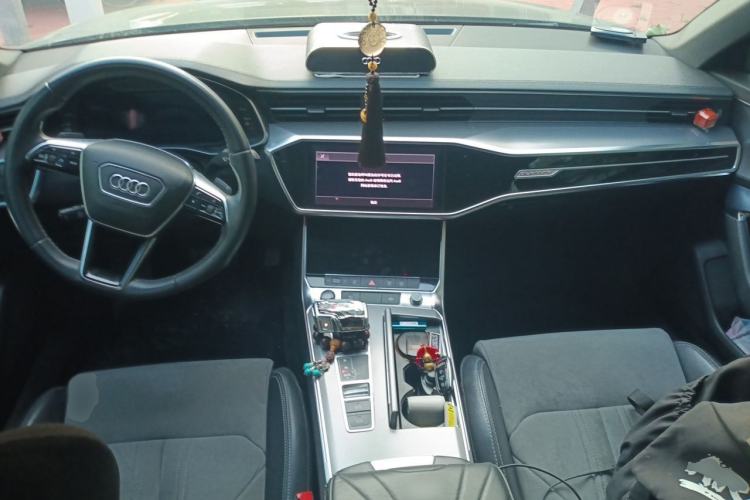 Used Audi A6L New Energy 2020 55 TFSI e quattro Center Console