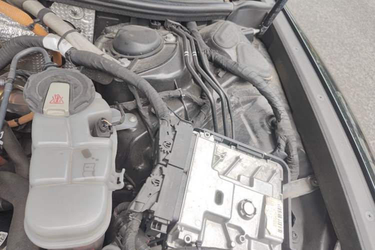 Used Audi A6L New Energy 2020 55 TFSI e quattro Engine Bay Left
