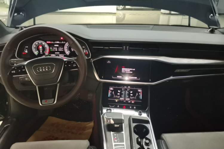 Used Audi A6L New Energy 2022 55 TFSI e quattro Audio And AC Panel
