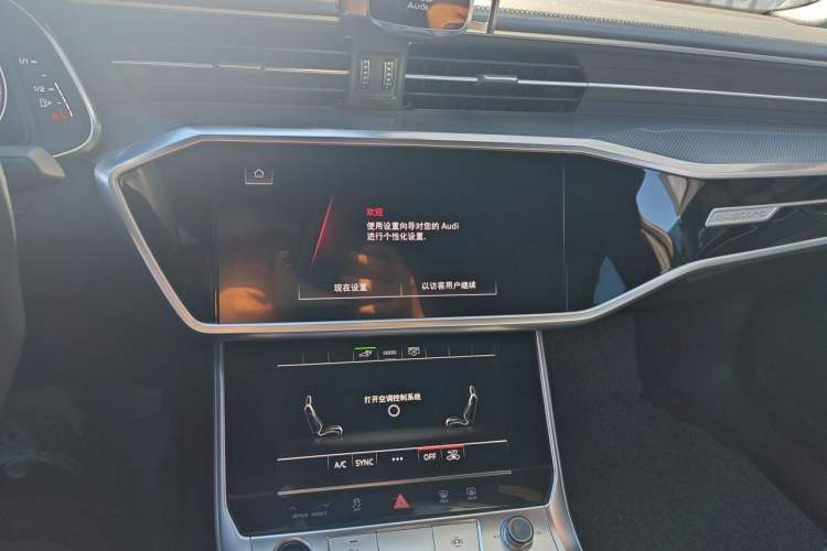 Used Audi A6L New Energy 2022 55 TFSI e quattro Audio And AC Panel