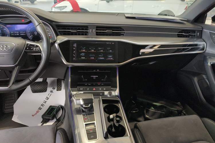 Used Audi A6L New Energy 2022 55 TFSI e quattro Audio And AC Panel