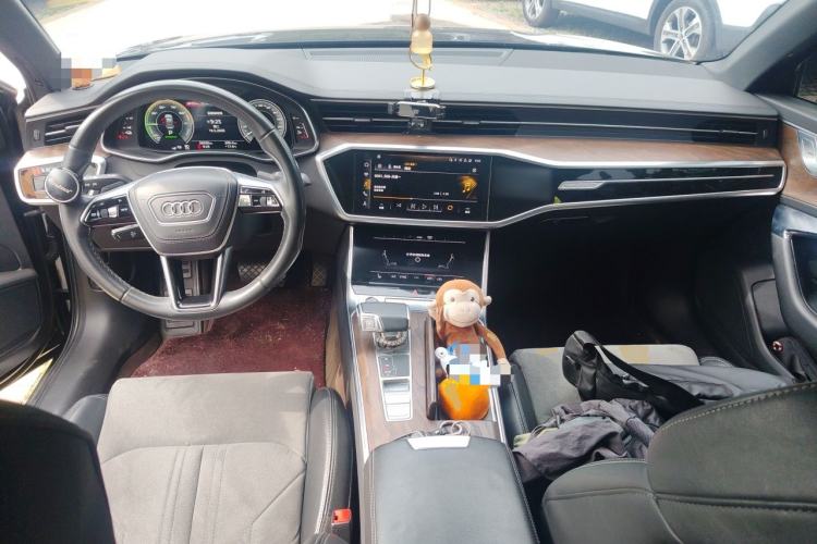 Used Audi A6L New Energy 2022 55 TFSI e quattro Center Console