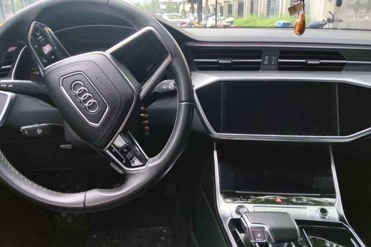 Used Audi A6L New Energy 2022 55 TFSI e quattro Center Console