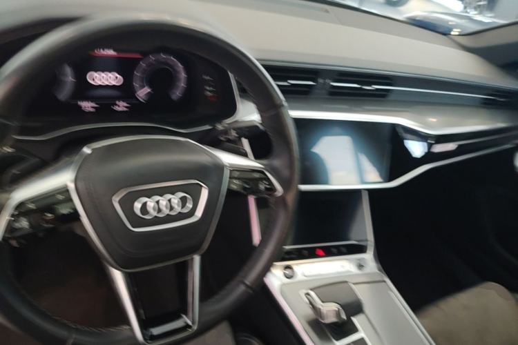 Used Audi A6L New Energy 2022 55 TFSI e quattro Center Console