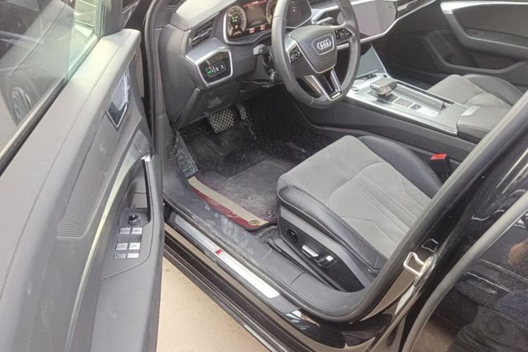Used Audi A6L New Energy 2022 55 TFSI e quattro Driver Seat