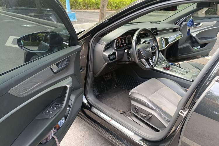 Used Audi A6L New Energy 2022 55 TFSI e quattro Driver Seat