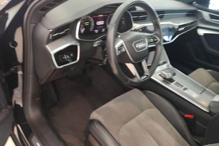 Used Audi A6L New Energy 2022 55 TFSI e quattro Driver Seat