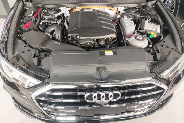 Used Audi A6L New Energy 2022 55 TFSI e quattro Engine Bay