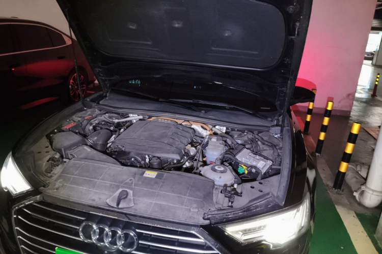 Used Audi A6L New Energy 2022 55 TFSI e quattro Engine Bay Left