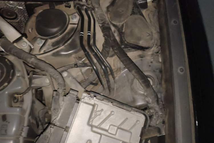 Used Audi A6L New Energy 2022 55 TFSI e quattro Engine Bay Left
