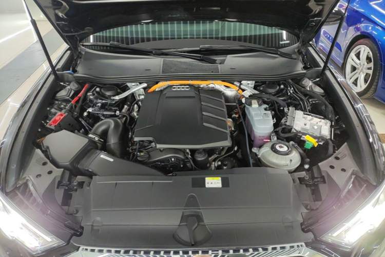 Used Audi A6L New Energy 2022 55 TFSI e quattro Engine Bay
