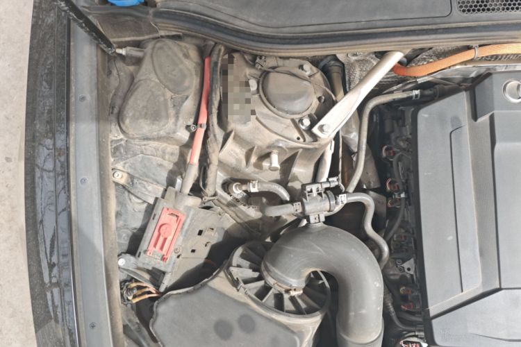 Used Audi A6L New Energy 2022 55 TFSI e quattro Engine Bay Right