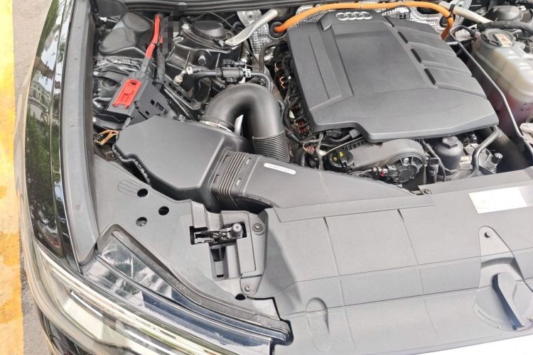 Used Audi A6L New Energy 2022 55 TFSI e quattro Engine Bay Right