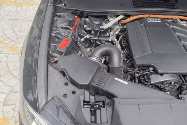 Used Audi A6L New Energy 2022 55 TFSI e quattro Engine Bay Right