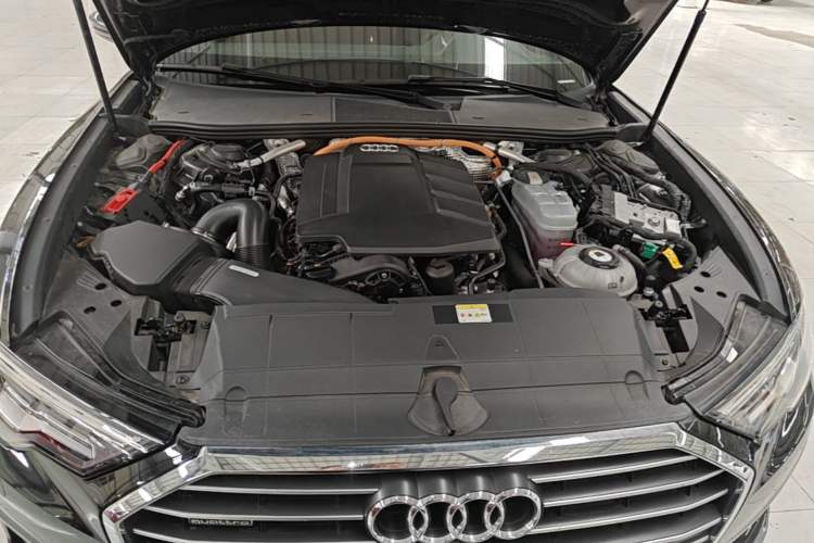 Used Audi A6L New Energy 2022 55 TFSI e quattro Engine Bay