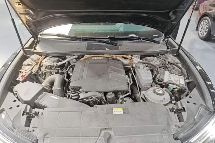 Used Audi A6L New Energy 2022 55 TFSI e quattro Engine Bay