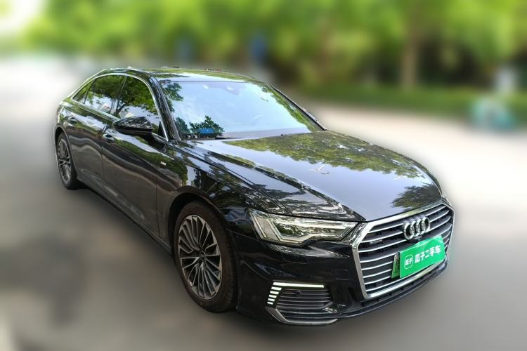 Used Audi A6L New Energy 2022 55 TFSI e quattro Front Right 45 Deg